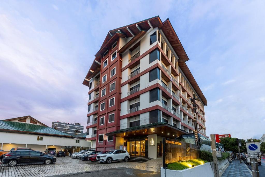 The President Hotel at Chokchai 4 photo 2