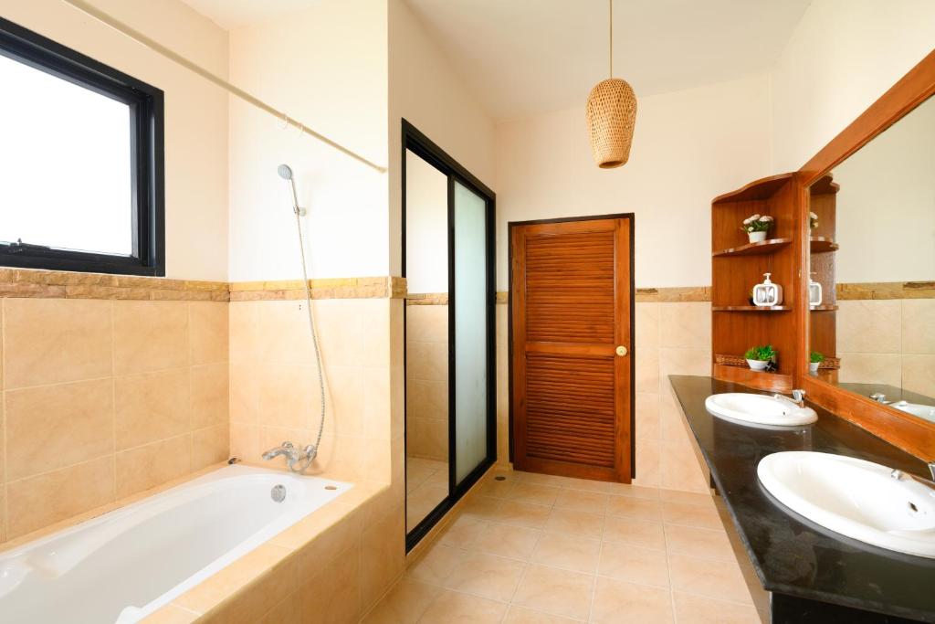 The Orange Villa Near Beach 時尚家庭別墅提供免費接送服務 photo 3