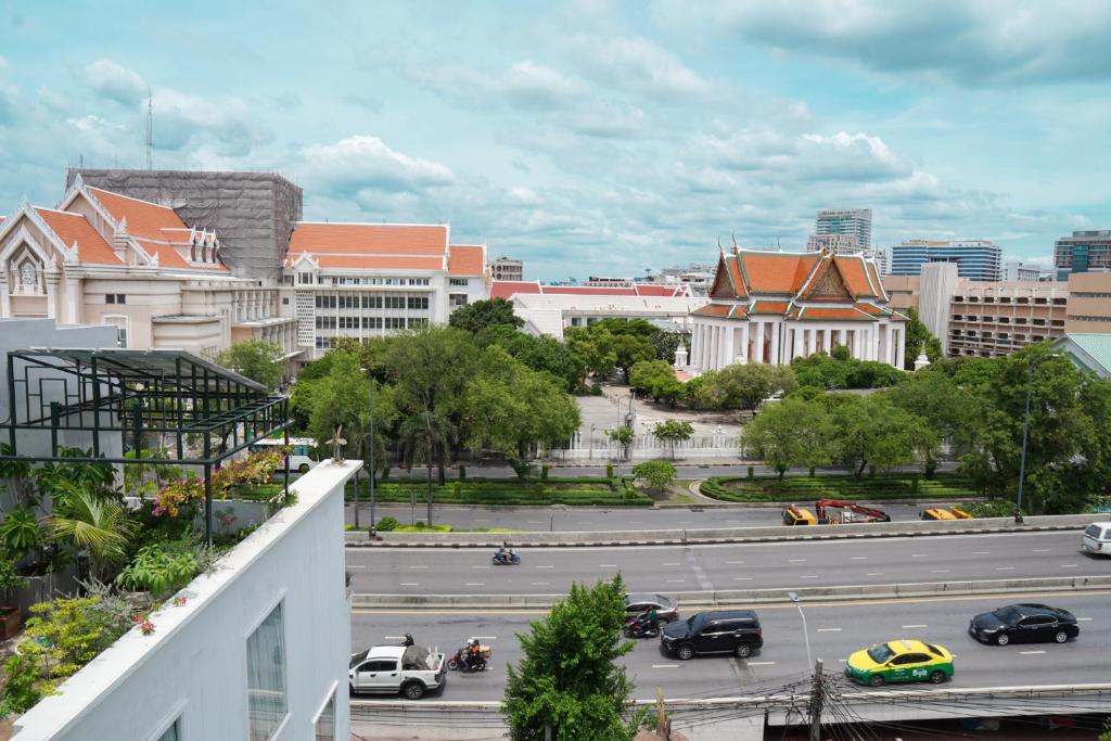 The Local Khaosan Bangkok Hotel — photo 1
