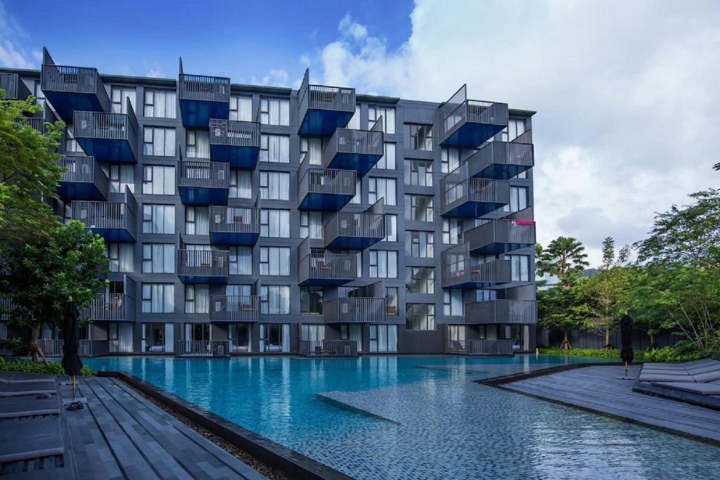 The deck patong 5 Star Apartment 巴东The Deck无边际海景泳池酒店 photo 3