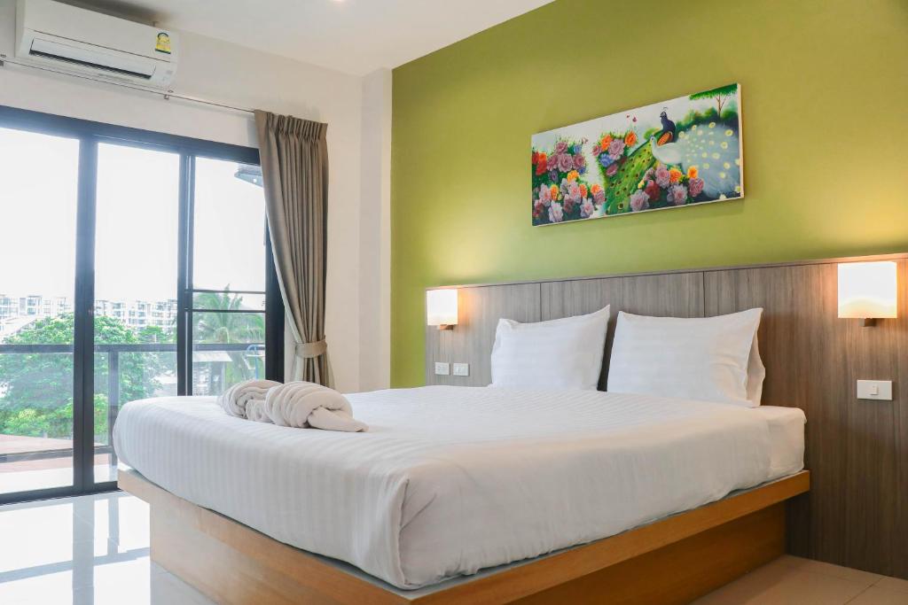 S2 Airport Residence photo 2