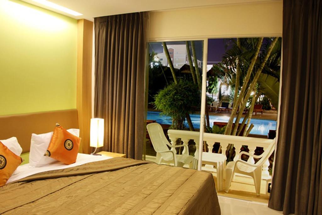 Windmill Resort Hotel Pattaya photo 2