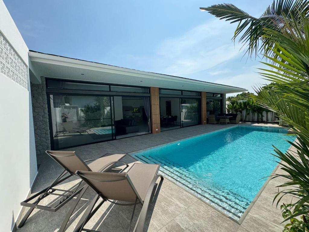 Sweet Luxury by G Estate Phuket photo 3