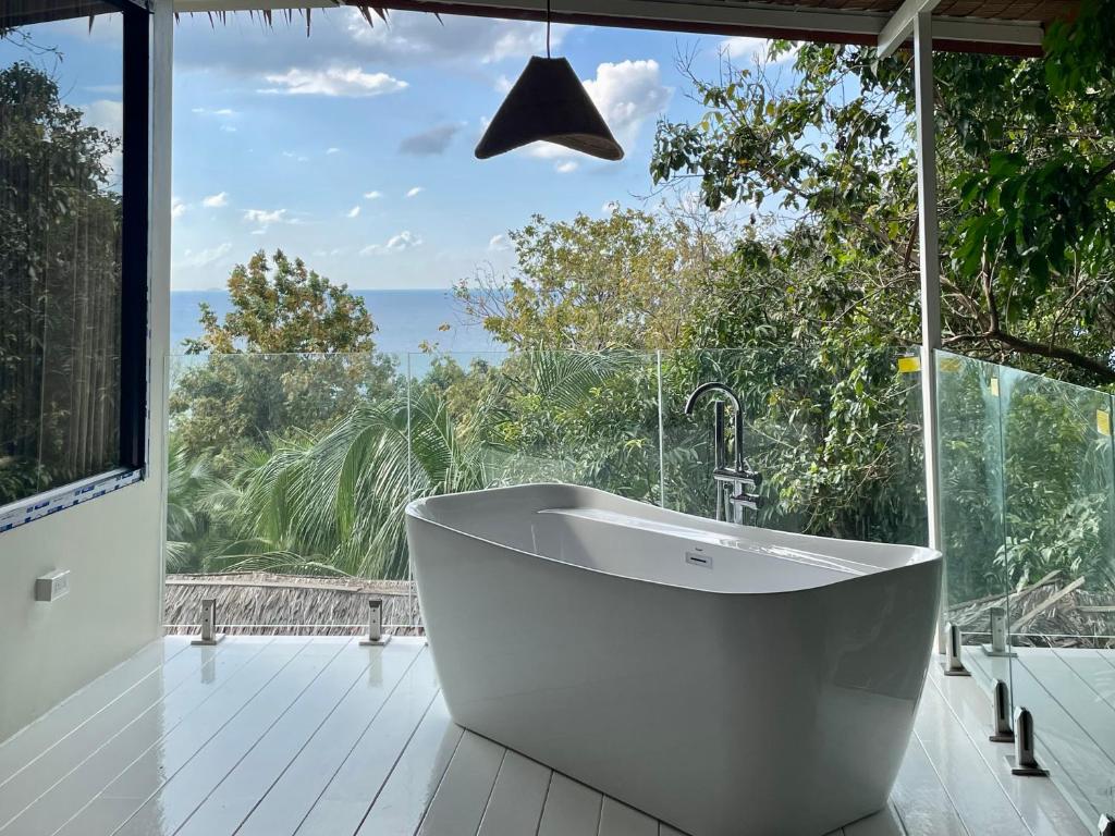 Tantawan sea view residence 山海居 photo 3
