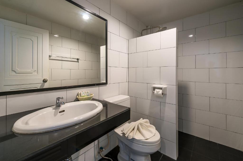 Tiya House Rooms & Cafe photo 3