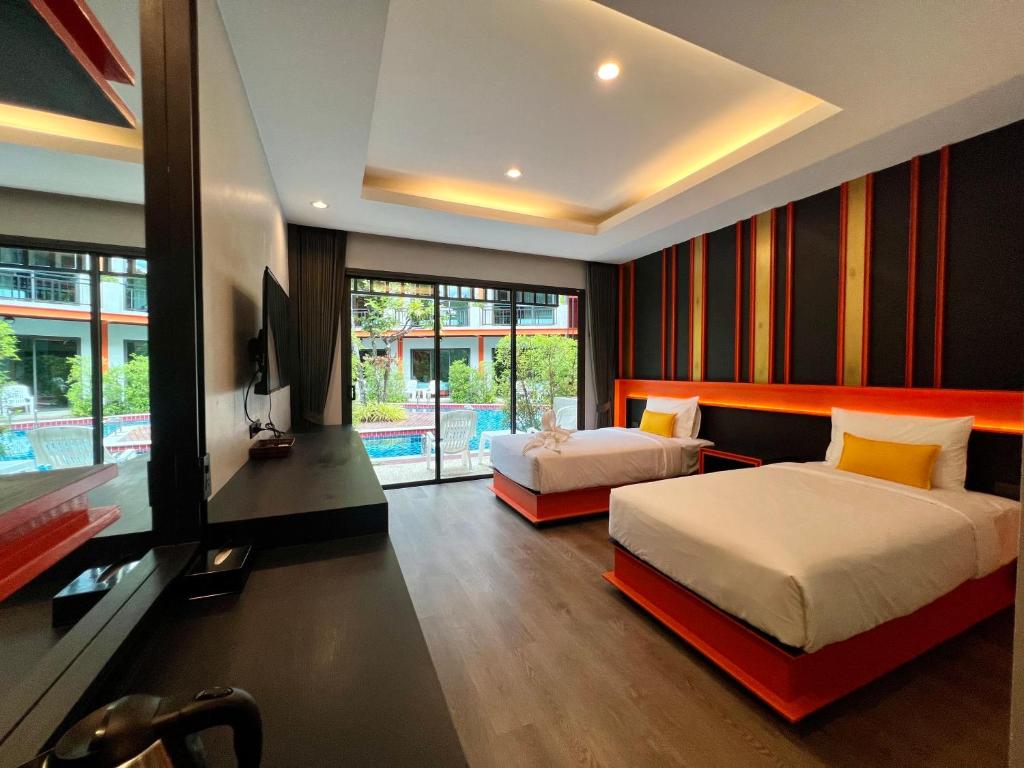 WOW PHUKET photo 2