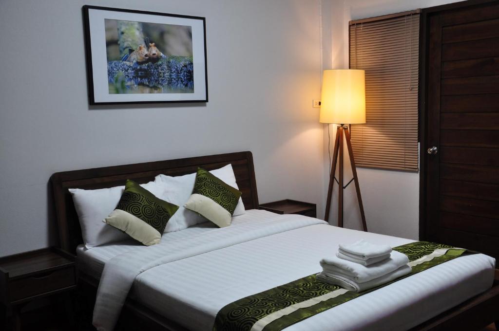 The Bedrooms Maeklong and Services Apartment photo 2