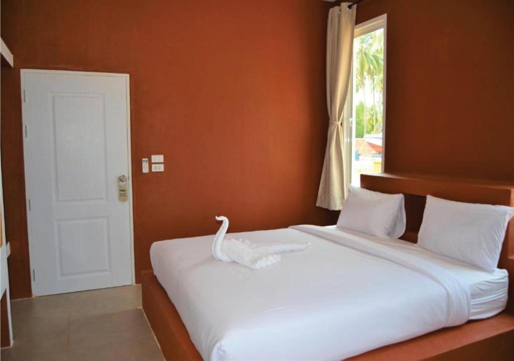 World Cat Beach & Resort เวิลด์แคท บีช แอนด์ รีสอร์ท photo 2
