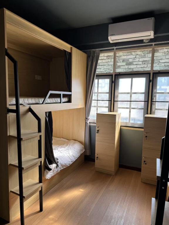The Moment Hostel photo 2