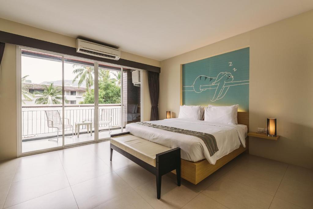 TIRAS Patong Beach Hotel — photo 1
