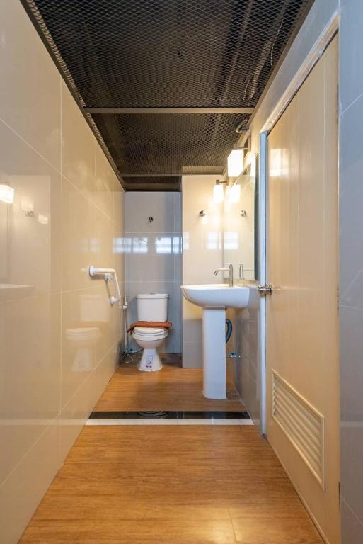 SUDYOD HOTEL photo 3