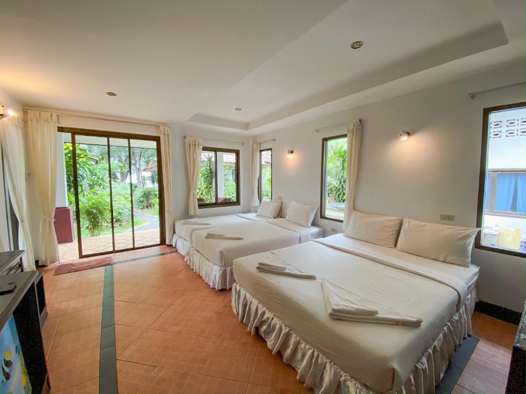 Samui Honey Cottages Beach Resort - SHA Extra Plus photo 2