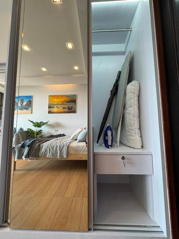 Stylish Seaview Studio Apartment photo 2