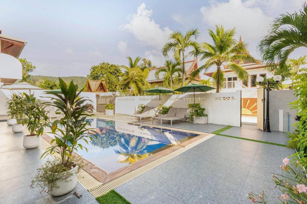Kamala Fantasy 5 Bedroom Modern Private Pool Villa — photo 1