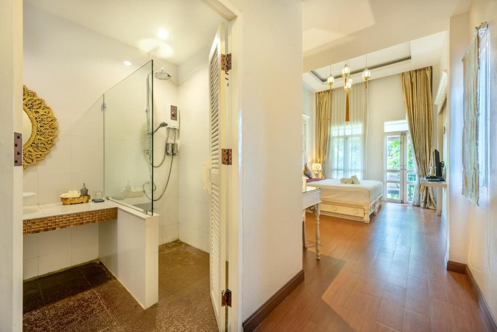 SHIN Hotel Chiangmai Gate photo 3