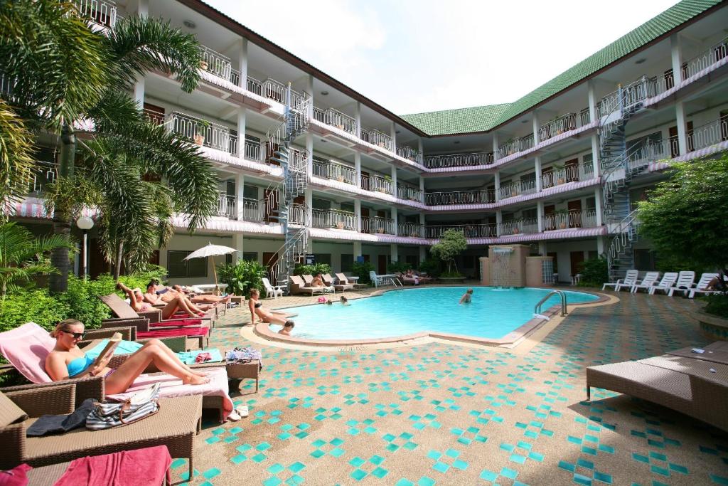 Top North Hotel — photo 1