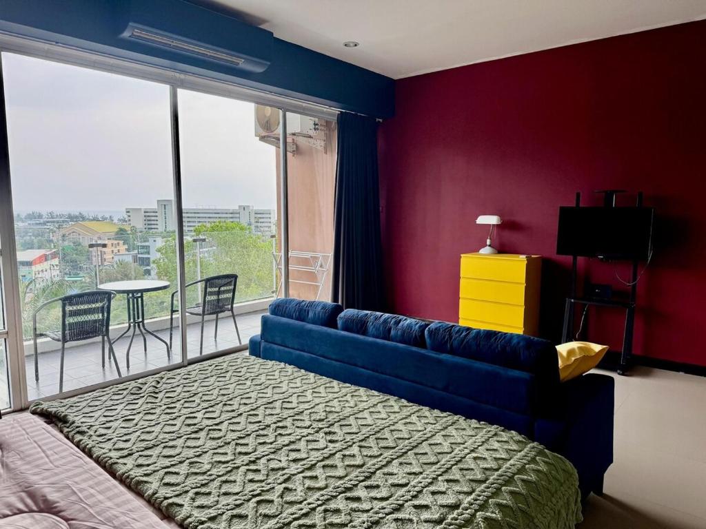 Stylish Sea view Chic condo photo 2