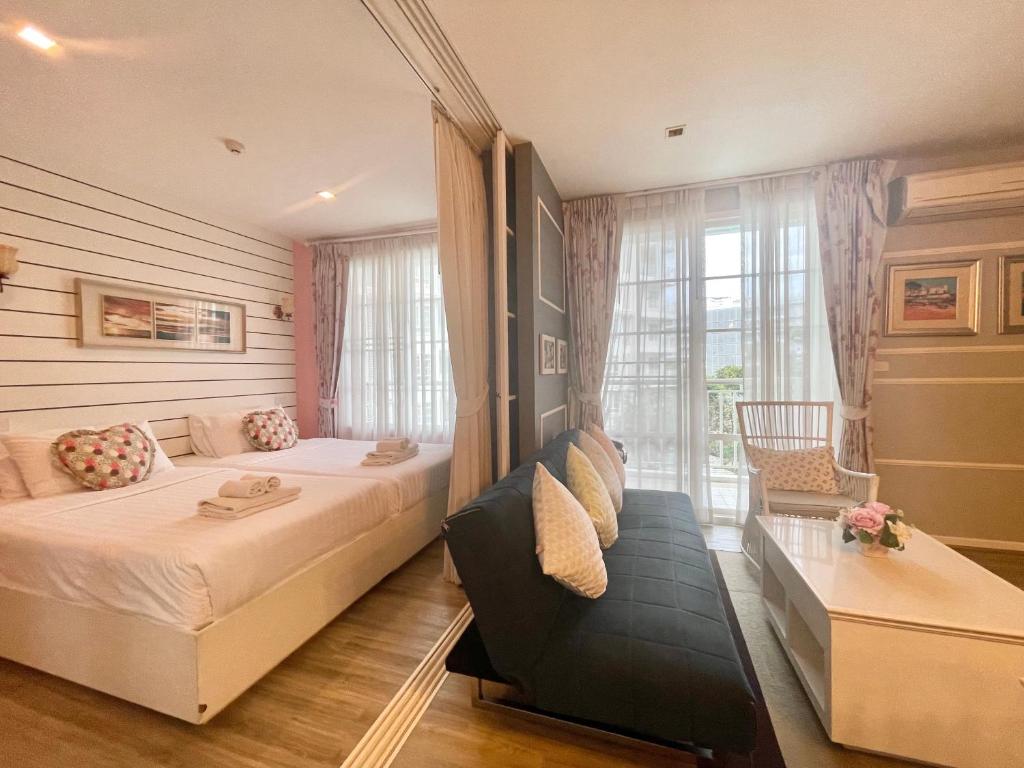 Summer Huahin Condo 2 Bedrooms Pool View Classic Room photo 2