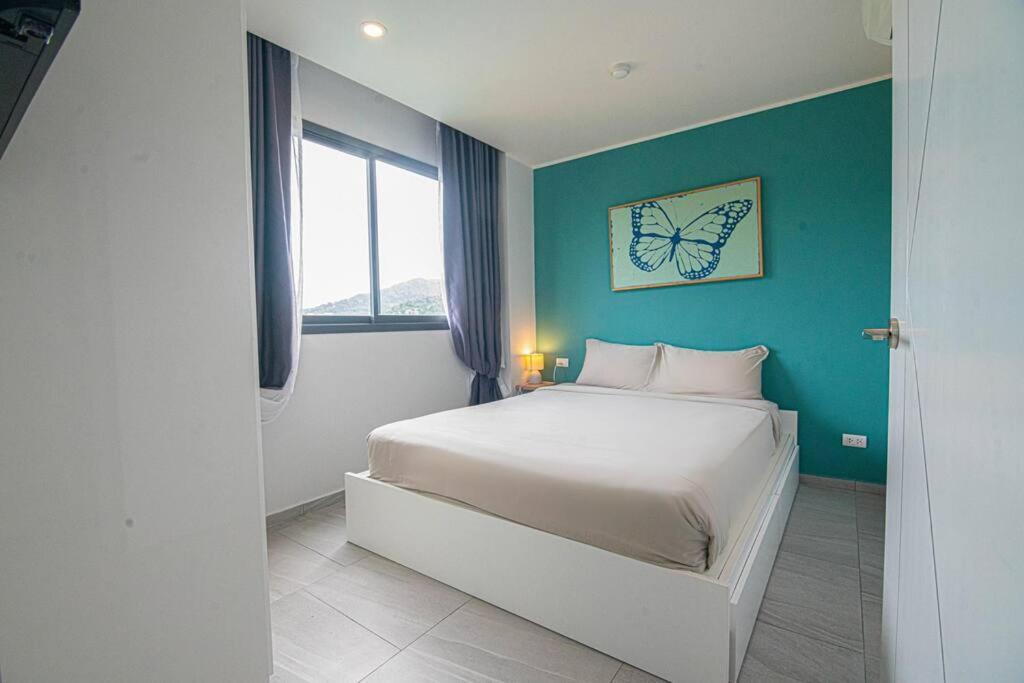 Modern & Stylish Apartment-2BR - NV-518 photo 2