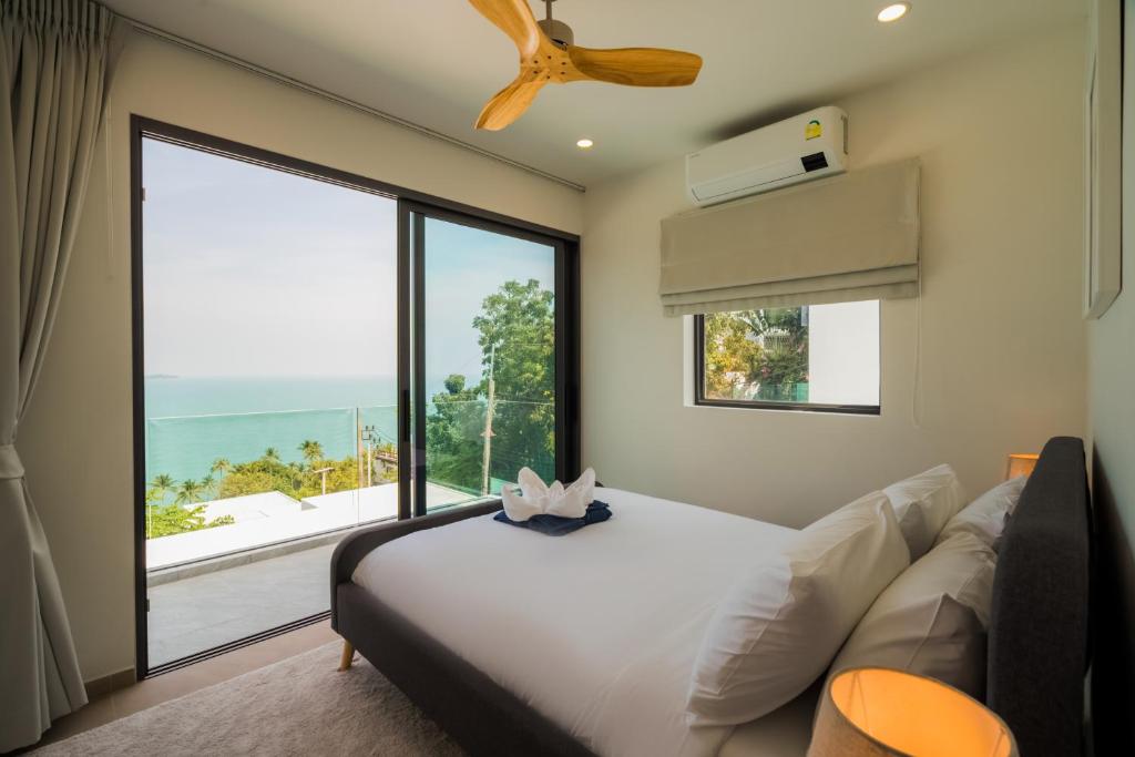 Seaview Pool Villa - Coral Cove photo 2