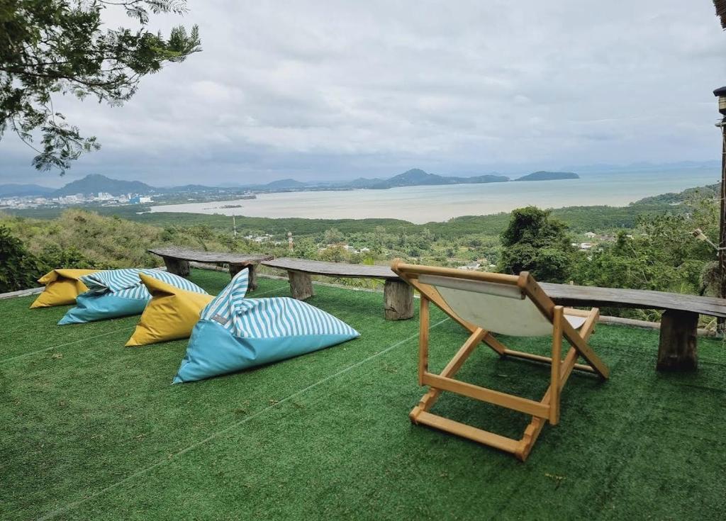 Sea True Valley Phuket ซี ทรู วัลเลย์ ภูเก็ต photo 2