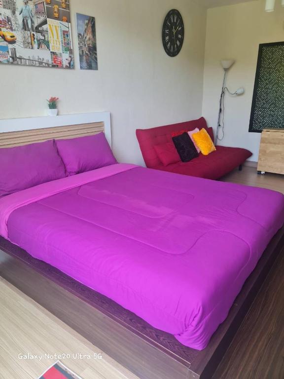 The Naithorn Condo Unit 401 photo 2