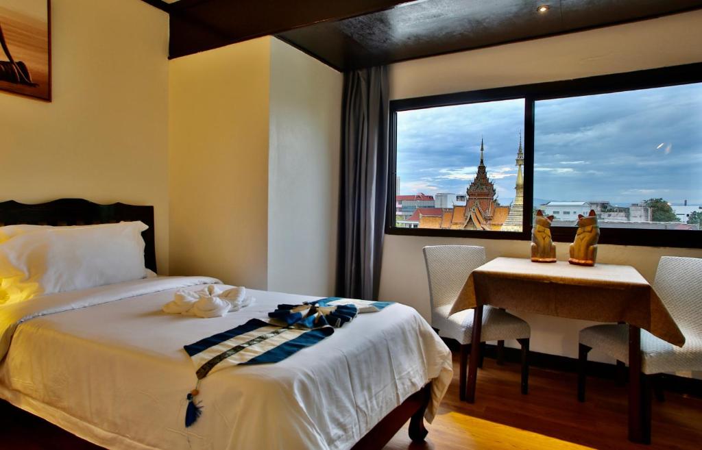 Thapaeplacehotel photo 2