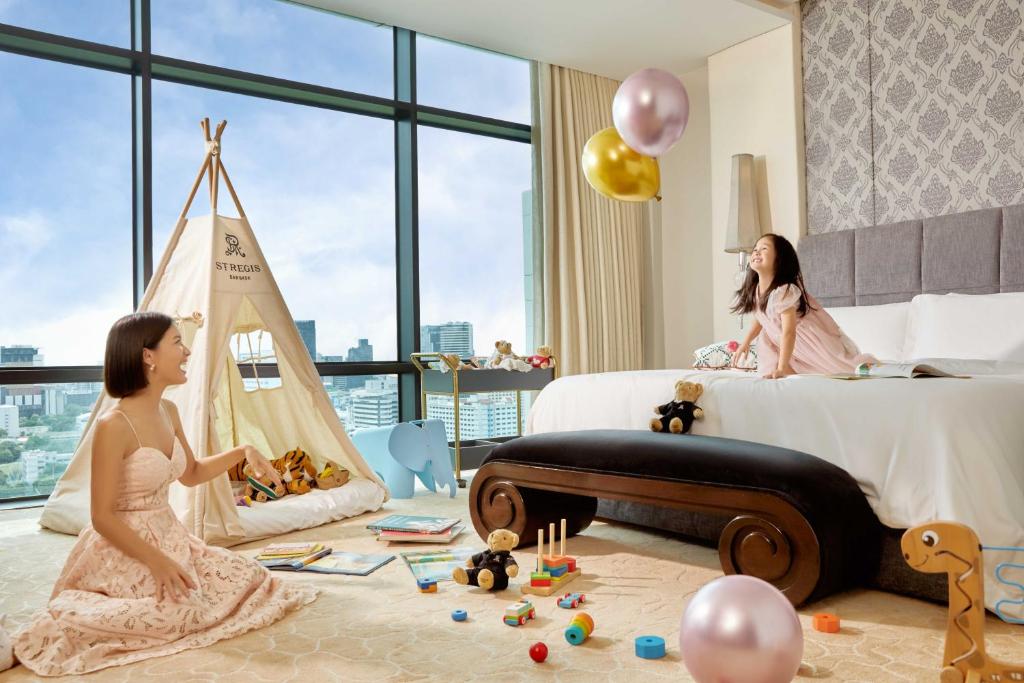 The St. Regis Bangkok photo 2