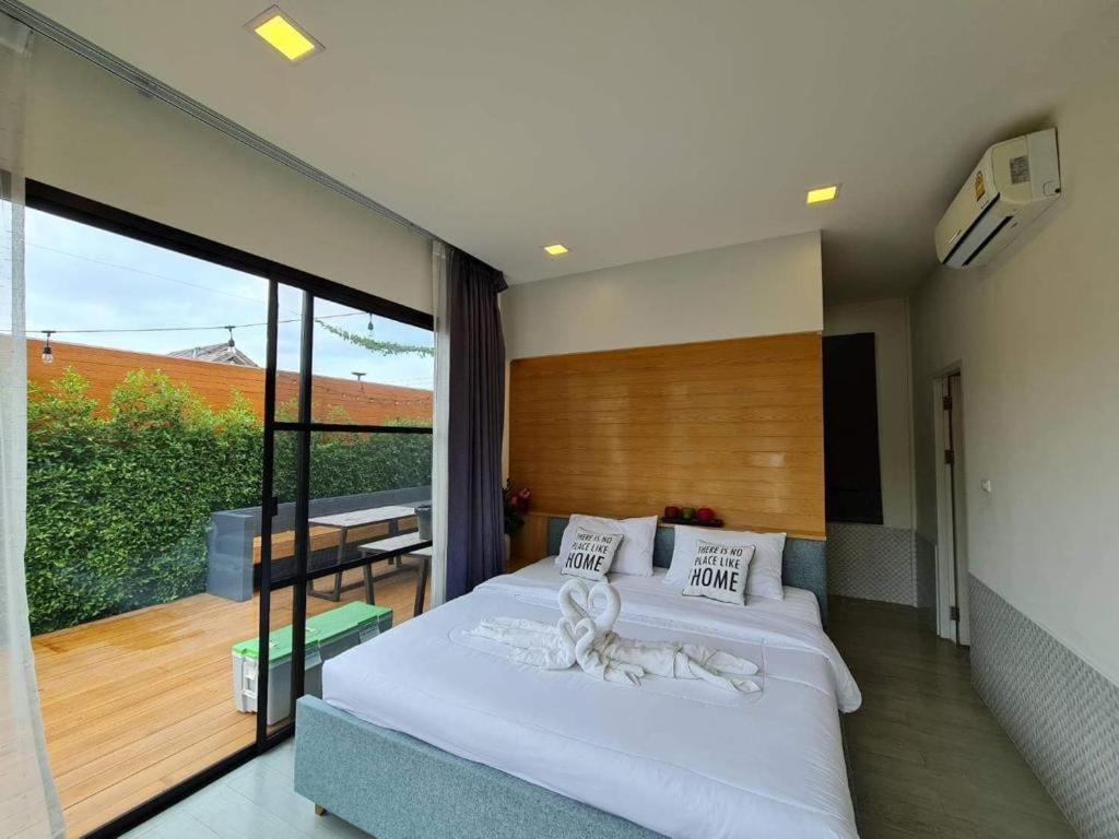 Exotic Pool Villa Pattaya photo 2