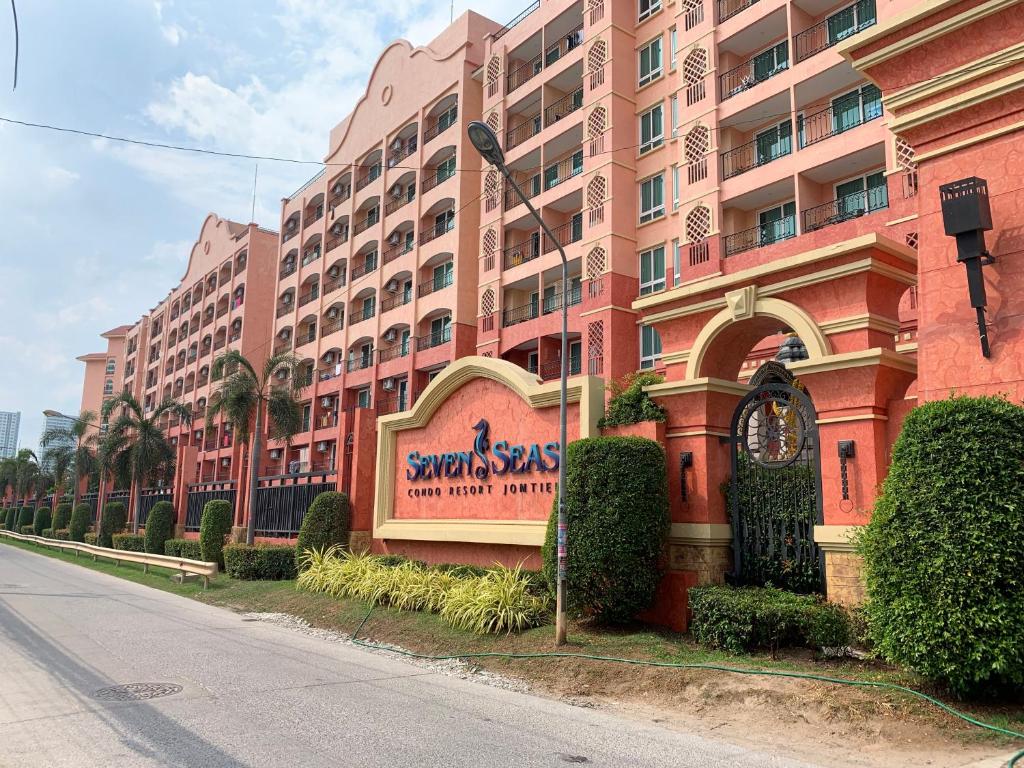 Seven Seas Condo Resort Jomtien — photo 1