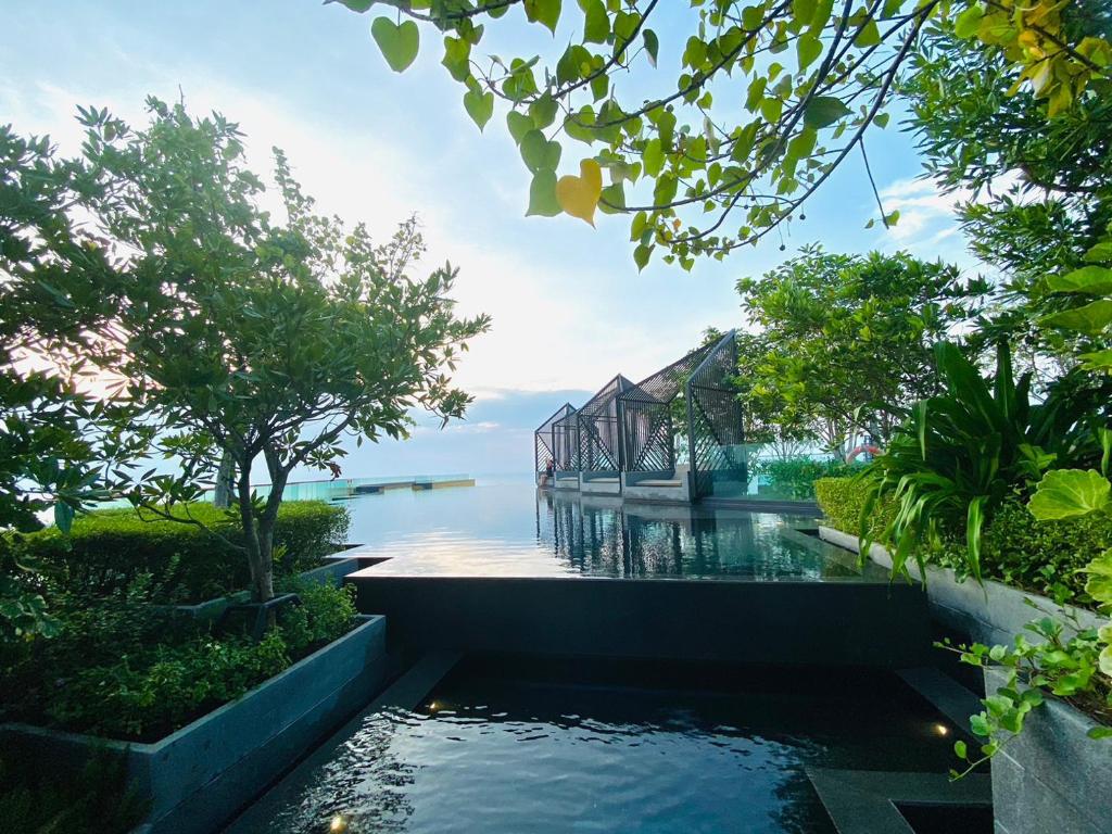 Edge Central Pattaya Vip Condo — photo 1