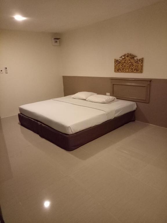 Tongpoon Hotel — photo 1