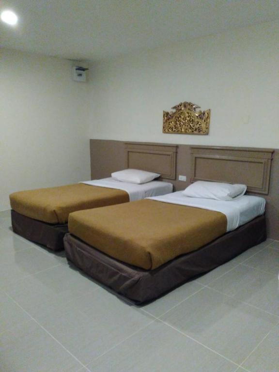 Tongpoon Hotel photo 2
