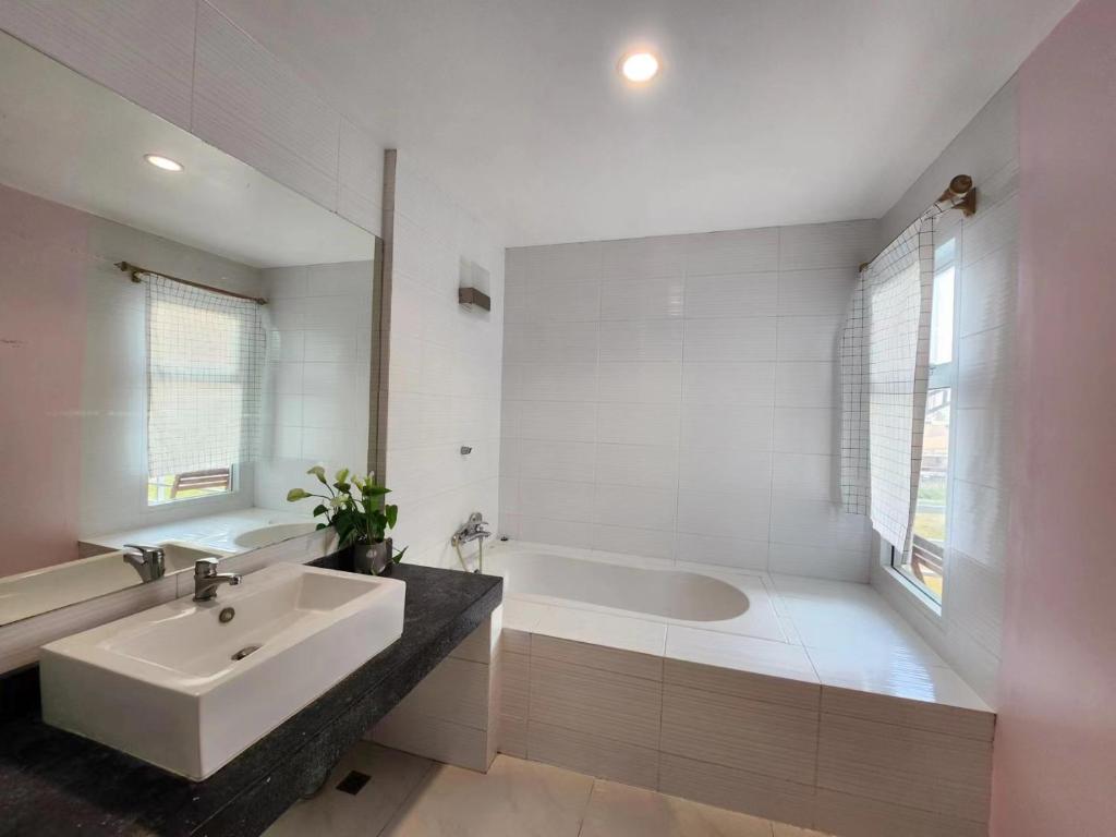 The Gallery House Jomtien Beach K photo 3