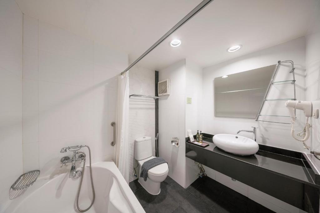 At 115 Hotel By Rompo photo 3