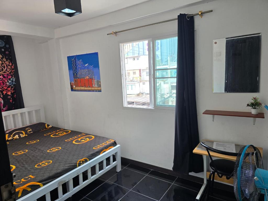Jatujak Bangkok guesthouse R 03-06 photo 2