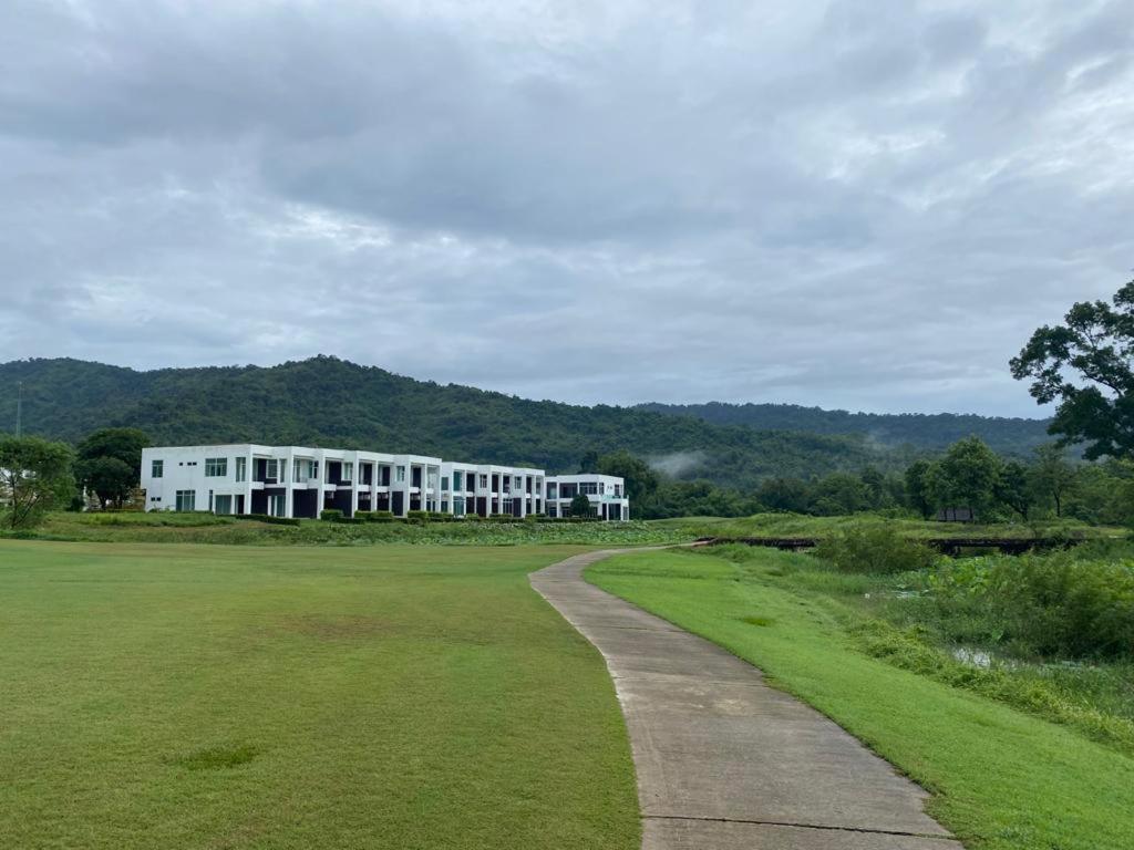 The Midst by The M - Nakhon Nayok TMD4 — photo 1