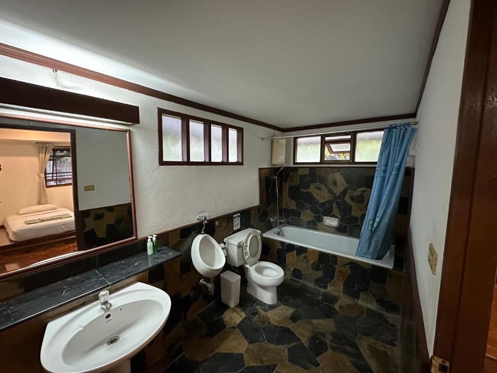 Riverside Haven photo 3