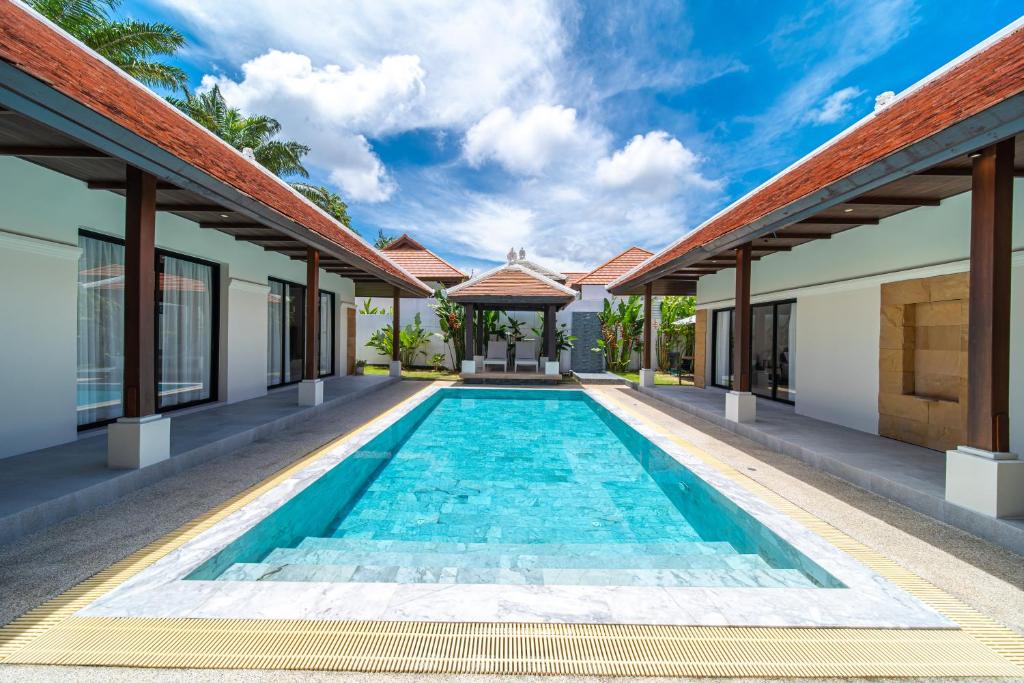 Luxury 4 Bedrooms 800 square meters of large space Private swimming pool private kitchen service Family and friends vacation — photo 1
