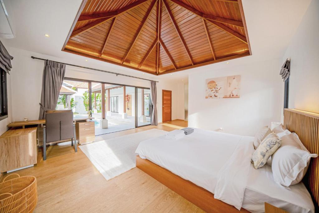 Luxury 4 Bedrooms 800 square meters of large space Private swimming pool private kitchen service Family and friends vacation photo 3