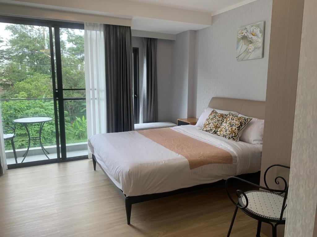 The one condo chiangmai photo 2