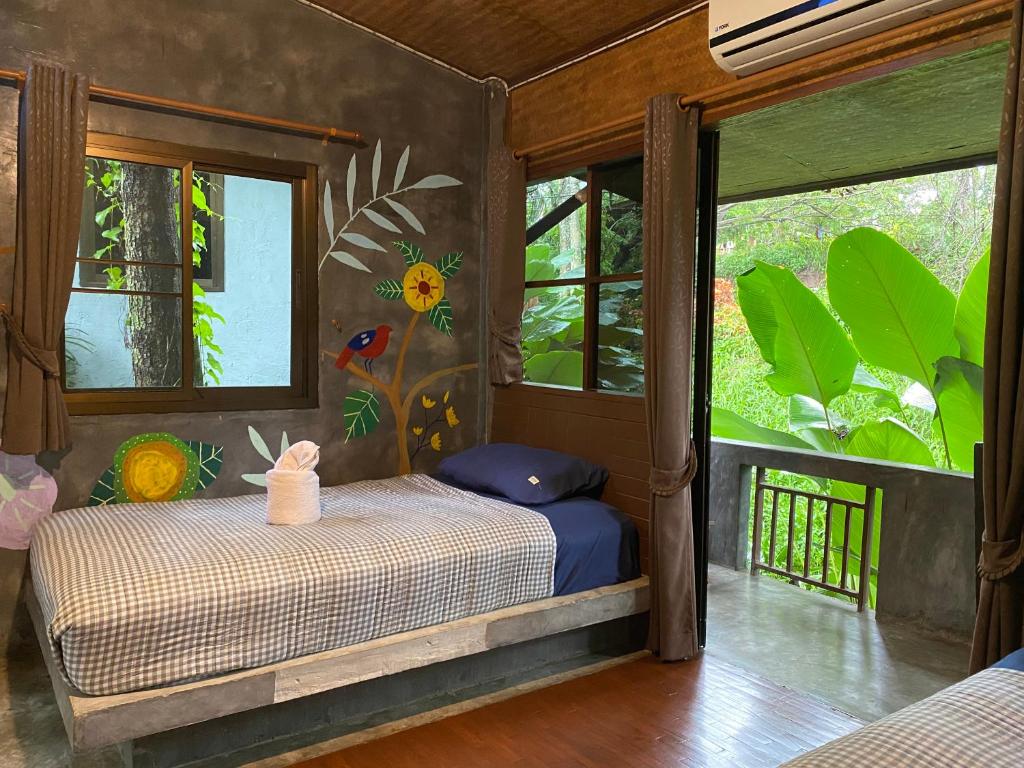 Shaya Homestay & Dorms photo 2