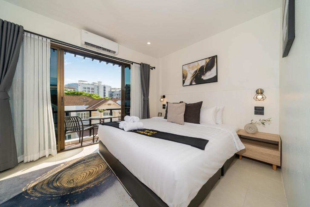 Wink Centre House 10 Patong Beach photo 2
