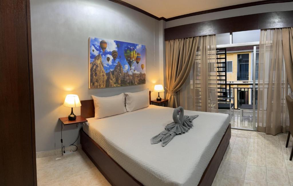 S a f e Residence Patong photo 2