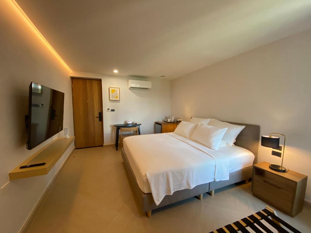 THE CELESTRAIL - Apartment - Check-In by Appointment Only - Non-hotel - Onnut BTS — photo 1