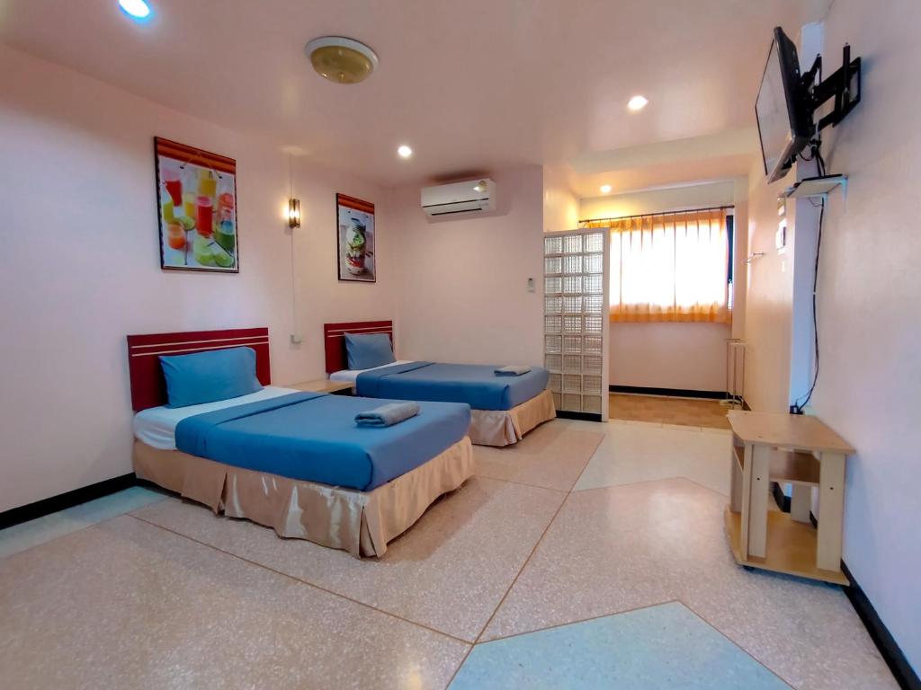 Srisomthai Hotel photo 2