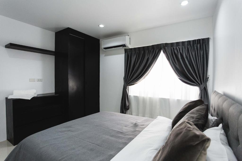 The One Apartment photo 2