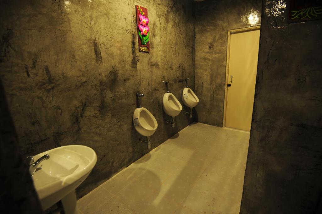 Twin Palms Hostel Phi Phi photo 3