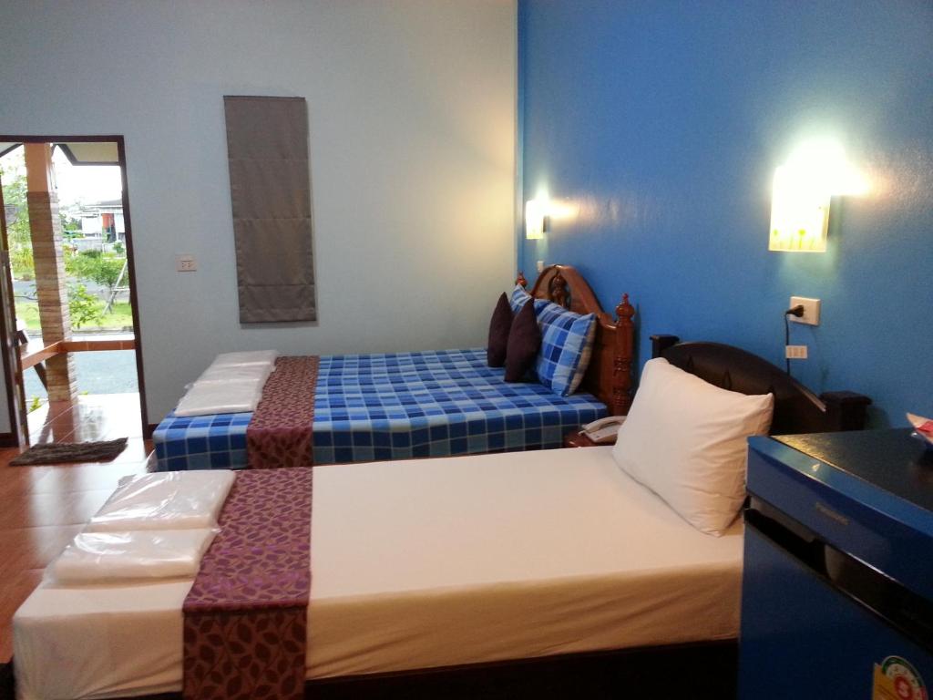 Sangtong Beach Resort photo 2
