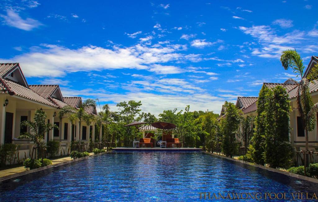 Thanawong Pool Villa — photo 1